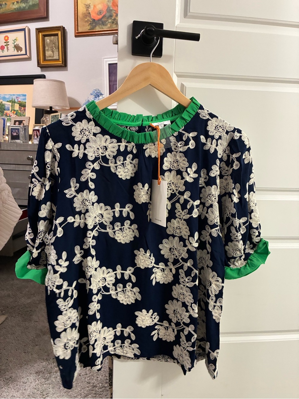 VOY Women's Navy Floral Lace-Overlay Blouse with Green Trim